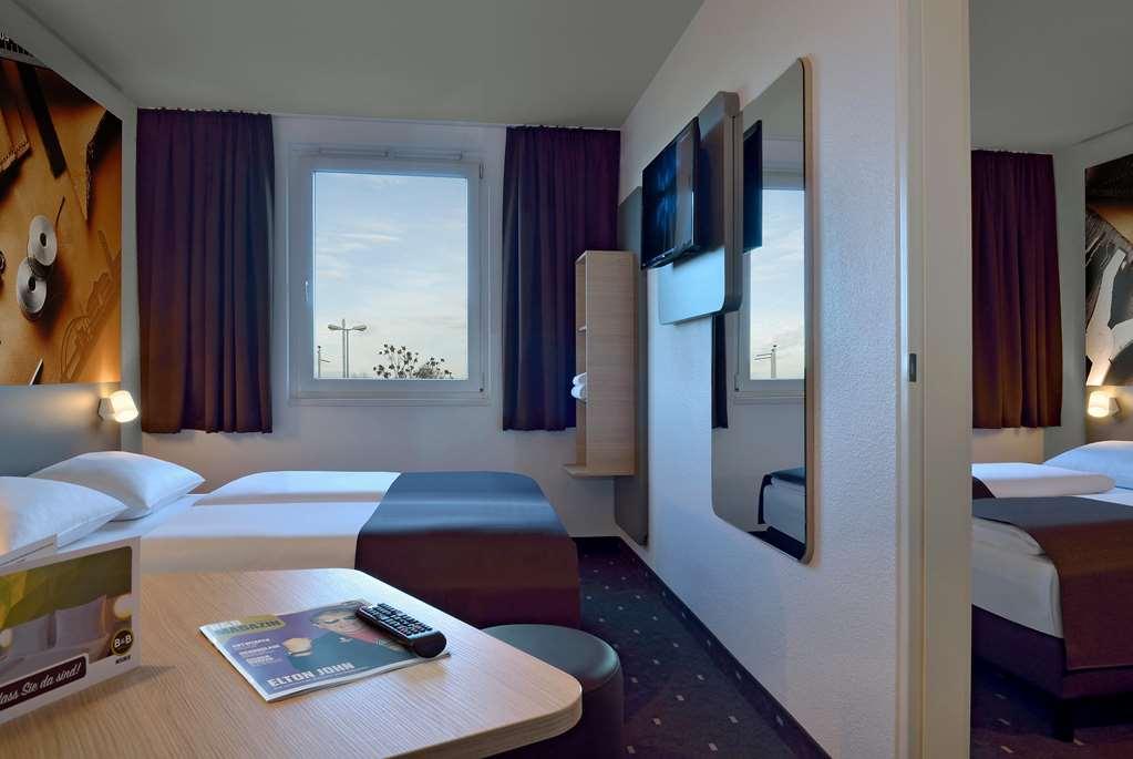 B&B Hotel Offenbach-Sd Room photo