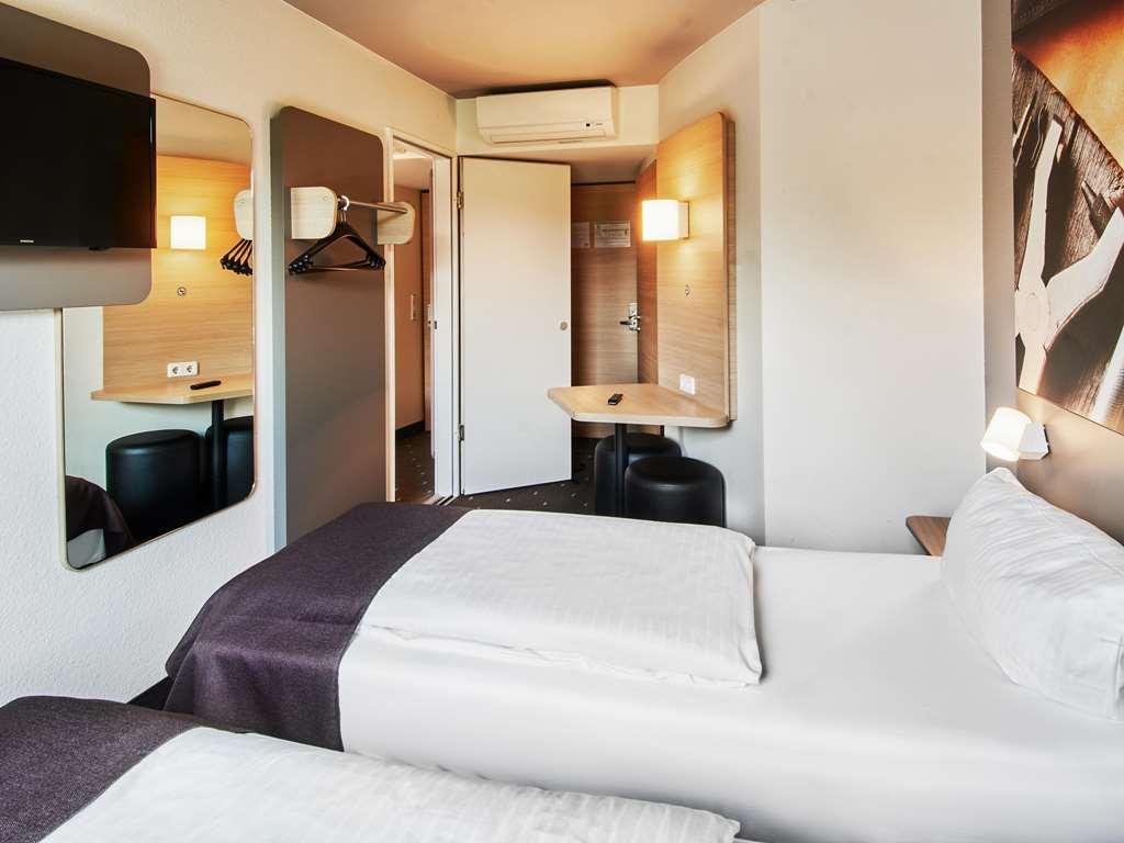 B&B Hotel Offenbach-Sd Room photo