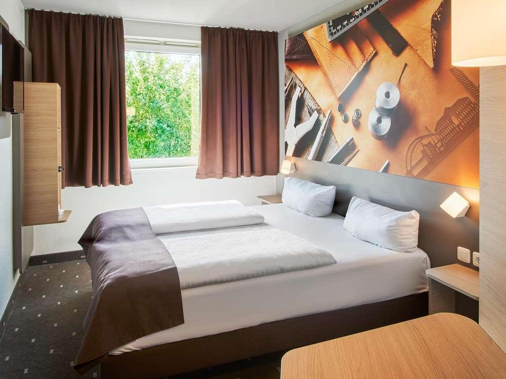 B&B Hotel Offenbach-Sd Room photo